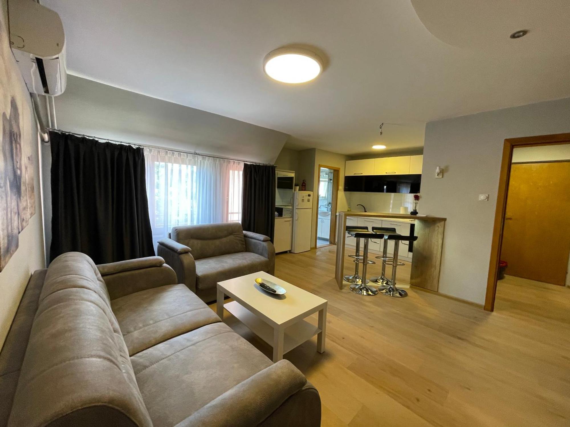 Apartament Leo Nisz Zewnętrze zdjęcie